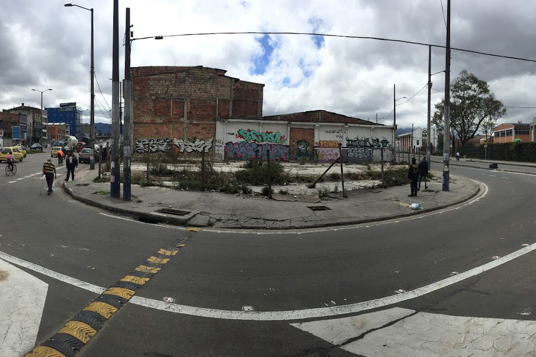 Fotografía de la oreja de la avenida Boyaca con 1º de mayo