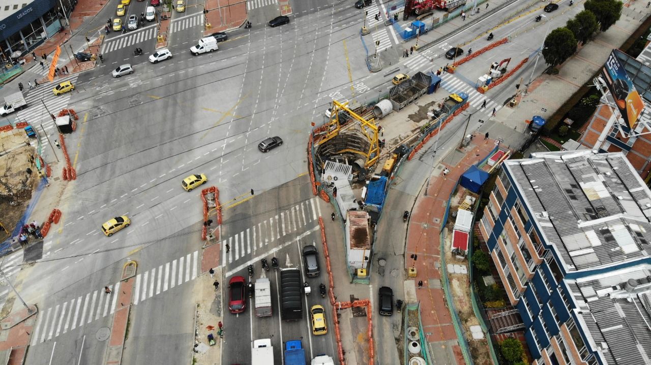 Fotografía aérea calle 100 con autopista norte 
