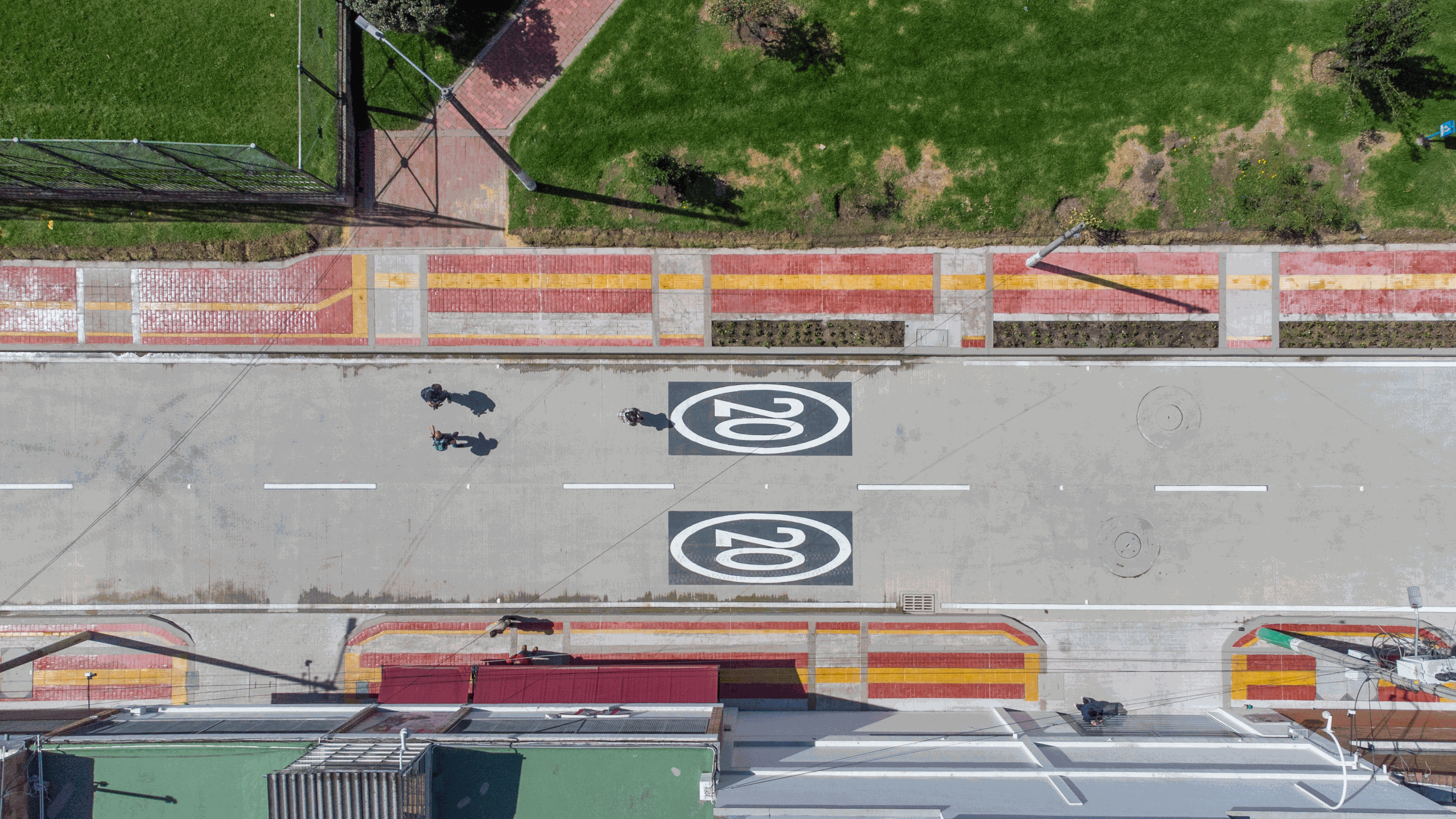 Vías y espacio público zonas industriales de Montevideo y Puente Aranda Grupo 1