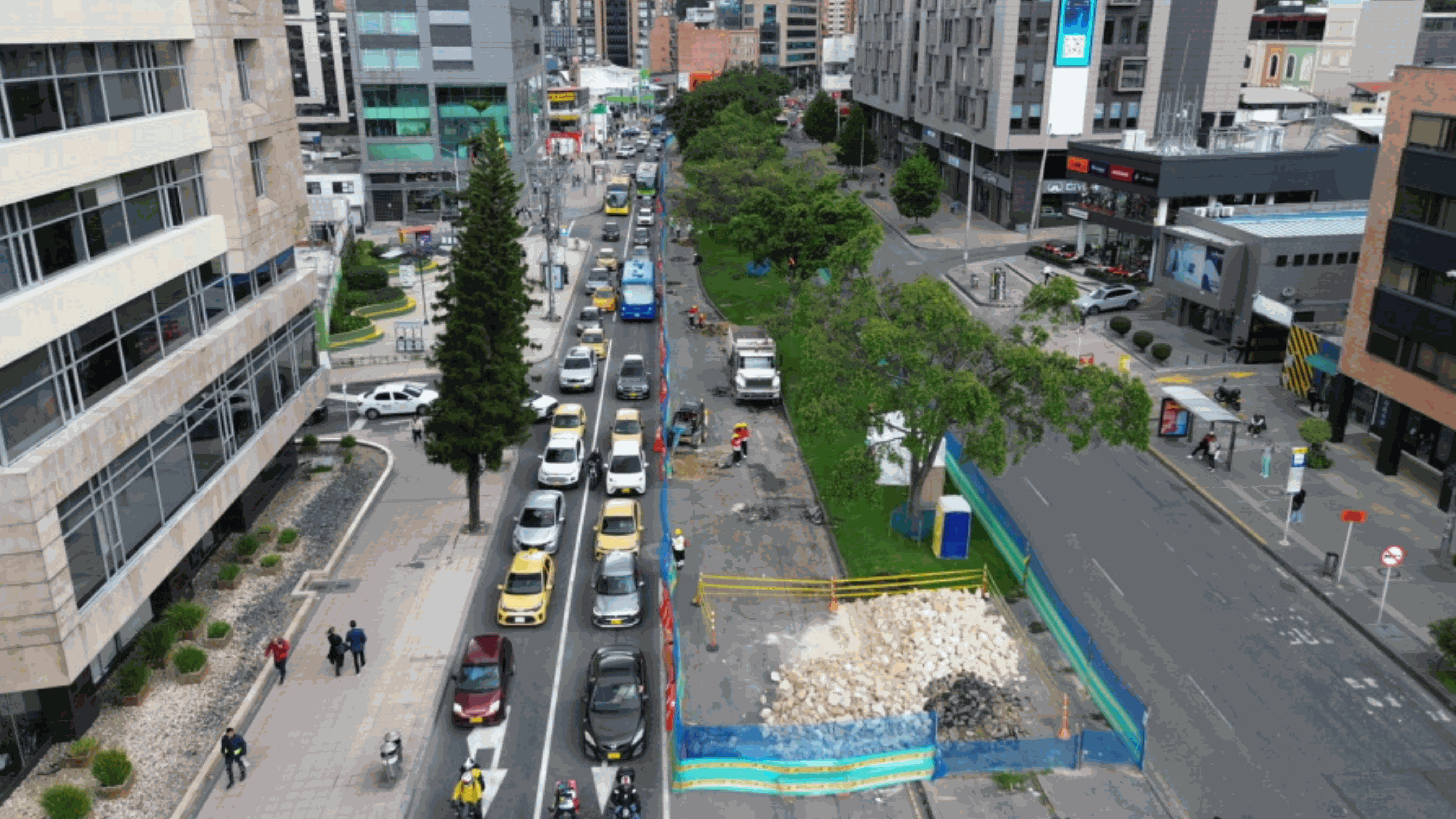 Puente vehicular sobre la quebrada Hoya del Ramo