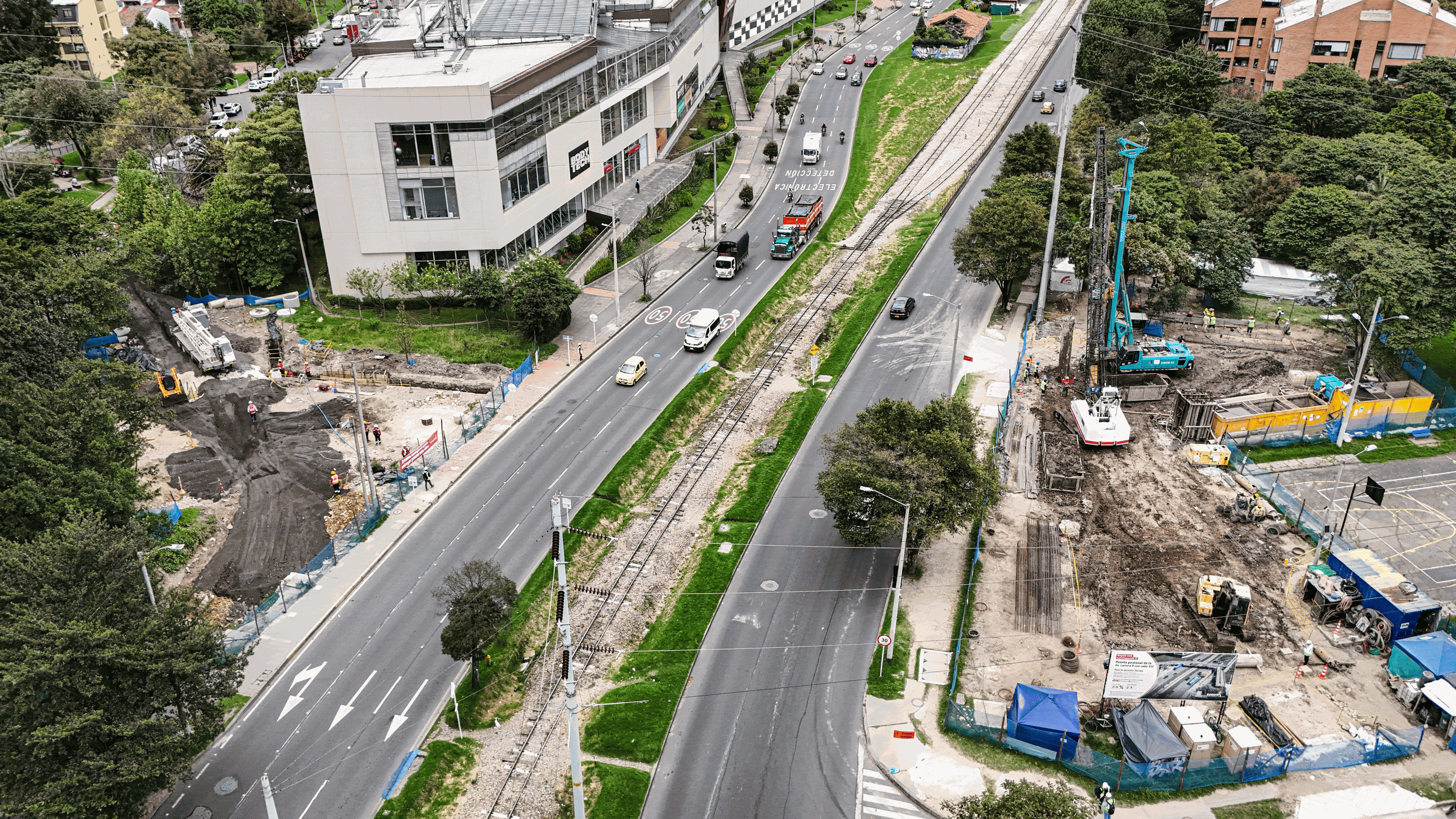 Puente vehicular sobre la quebrada Hoya del Ramo