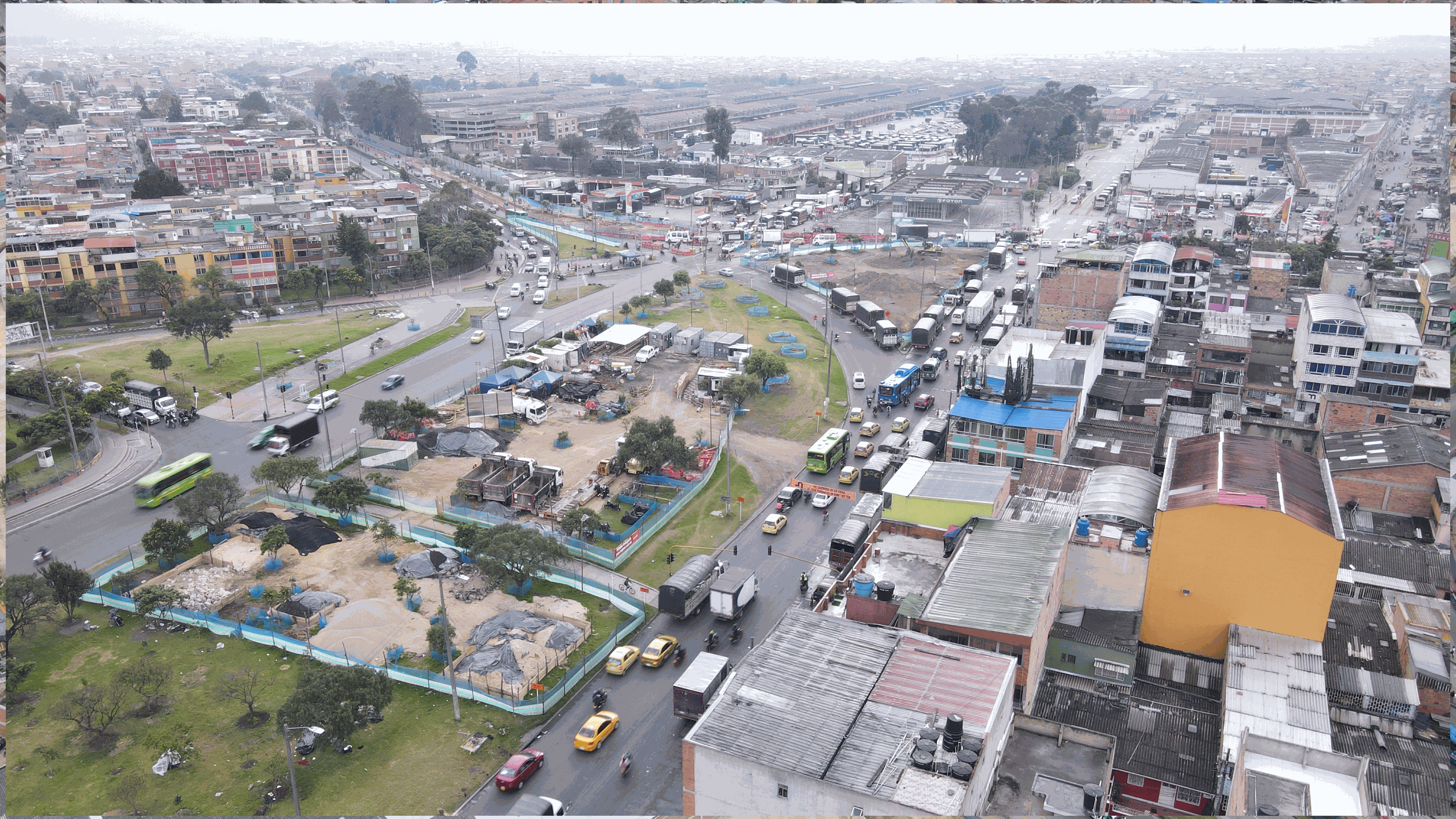 Puente vehicular sobre la quebrada Hoya del Ramo